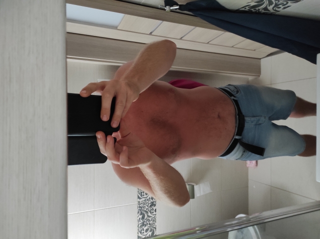 Zadbany, męski, odważny dla ciebie :)