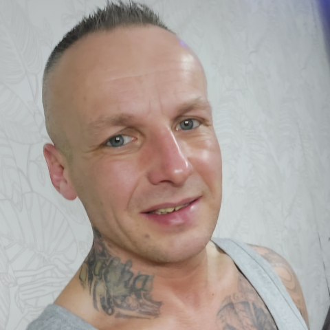 Szukam kochanki do regularnych spotkań...