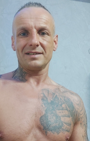 Szukam kochanki do regularnych spotkań...