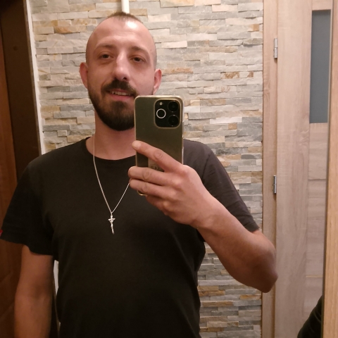 Szukam relacji opartej na seksie ;)