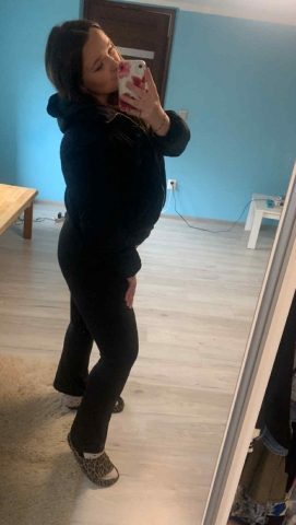 Para przyjaciół  ani pary lub pani  max 38lat i miłego spędzania czasu