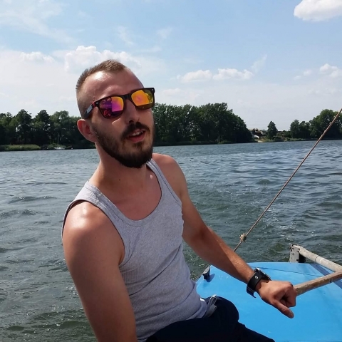 Szukam relacji opartej na seksie ;)