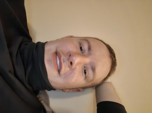 Dyskretny przyjaciel dla ładnej pani 18-45 :)