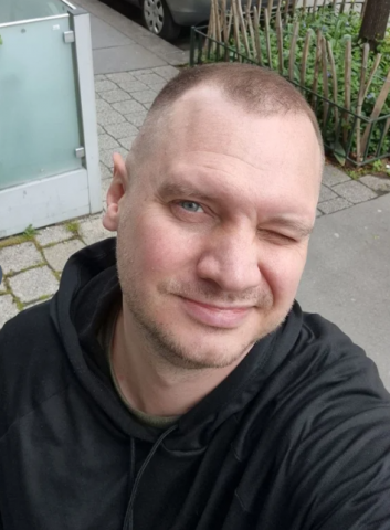 Master szuka nowej sub