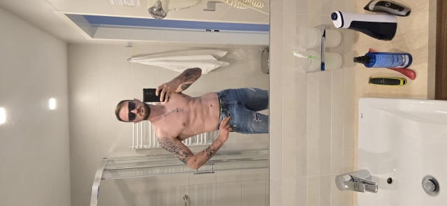 Chętnie poznam panią:)