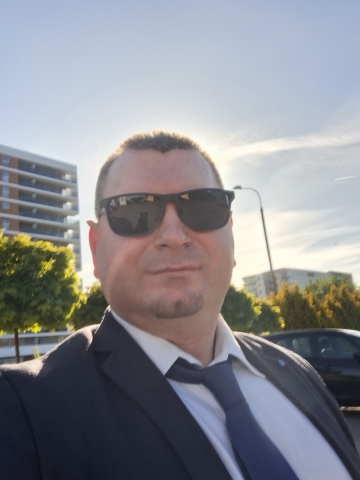 Poznam fajna otwartą parę