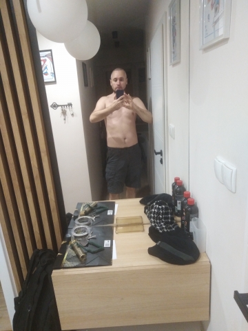 Szukam panią do związku bądź do znajomości :) mam piękne mieszkanko
