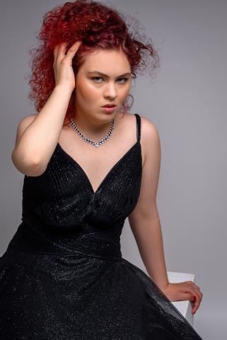Lady anabelle przyjmie uczennicę