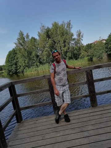 Para szuka dziewczyny lub pary
