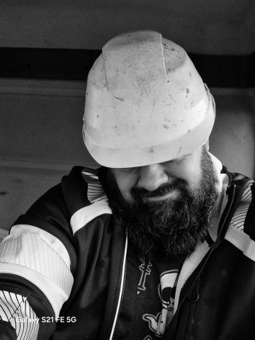 Żonaty miły, stabilny emocjonalnie 40letni, jednorazowo zbłądzi.