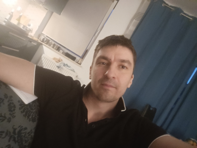 Jakąś dziewczynę na dziś, która ma ochotę na seks ?.