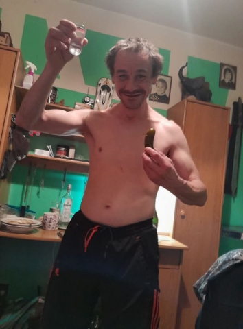 Para szuka dziewczyny lub pary