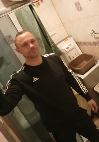 Szuka kobiety wspólne uniesienia w sypialni