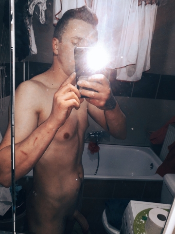 Dyskretne spotkanie z chętna kochanką.