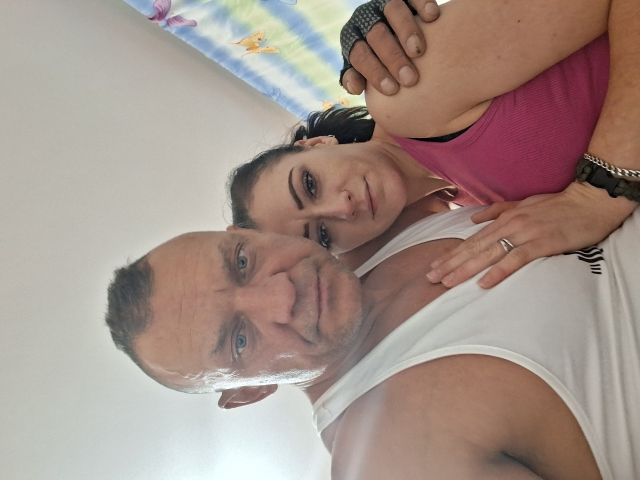 Para szuka pani otwartej na ???