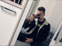 Szukam kogoś do przyjemnych zabaw