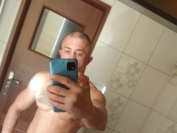 Chętnie poznam panią,spotkam się.