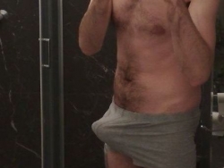 Master szuka bardzo uległej suczki