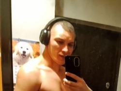 Spotkania bez zobowiązań/ młoda