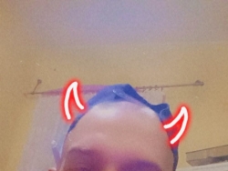 Młody szuka na sex zabawe