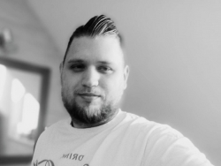 25 latek pozna dojrzałą panią