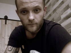 Poszukuję kogoś na spędzanie miłych chwil ?