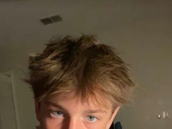 Krystian 18 lat 190 cm wzrostu blondyn