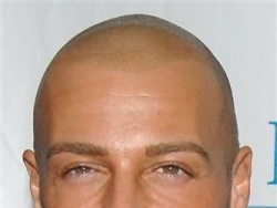 Pan pozna panią....