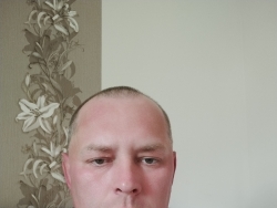 Szukam mlodej dziewczyny na seks spotkanie