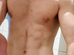 Szukam kobiety z pazurem ?