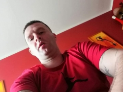 Szukam starszych pewnych siebie kobiet które potrzebują faceta do sex