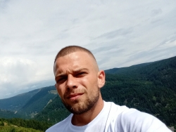 Szukam pani