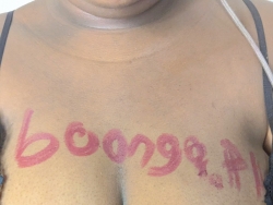 Pokazy, filmy i zdjęcia z amandą