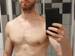 Uległy poszukuje dominy / właścicielki