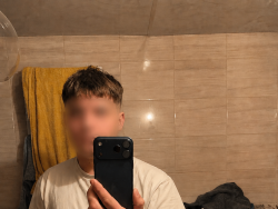 21-latek szuka ciekawej znajomości