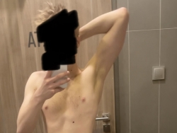 Młody pozna dojrzałą