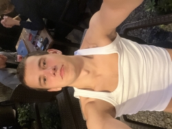 Looking for mistress to be a good boy and do everything for you