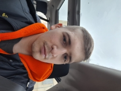 Młody 24l  szuka fajną dziewczynę