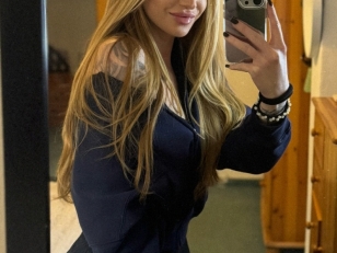 Łódź uśmiechnięta koleżanka